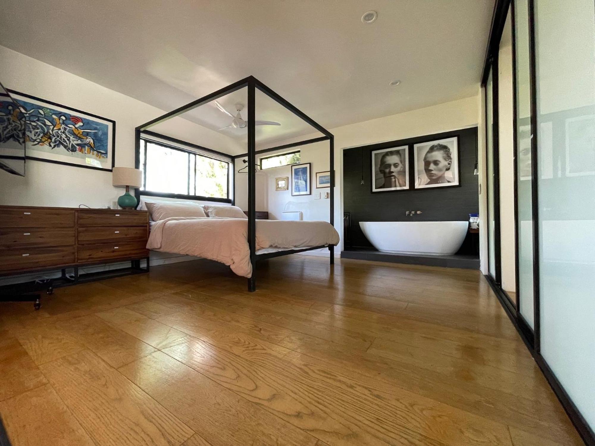 Venice Beach Studio With Large Private Patio Steps To The Beach Los Angeles Exterior foto