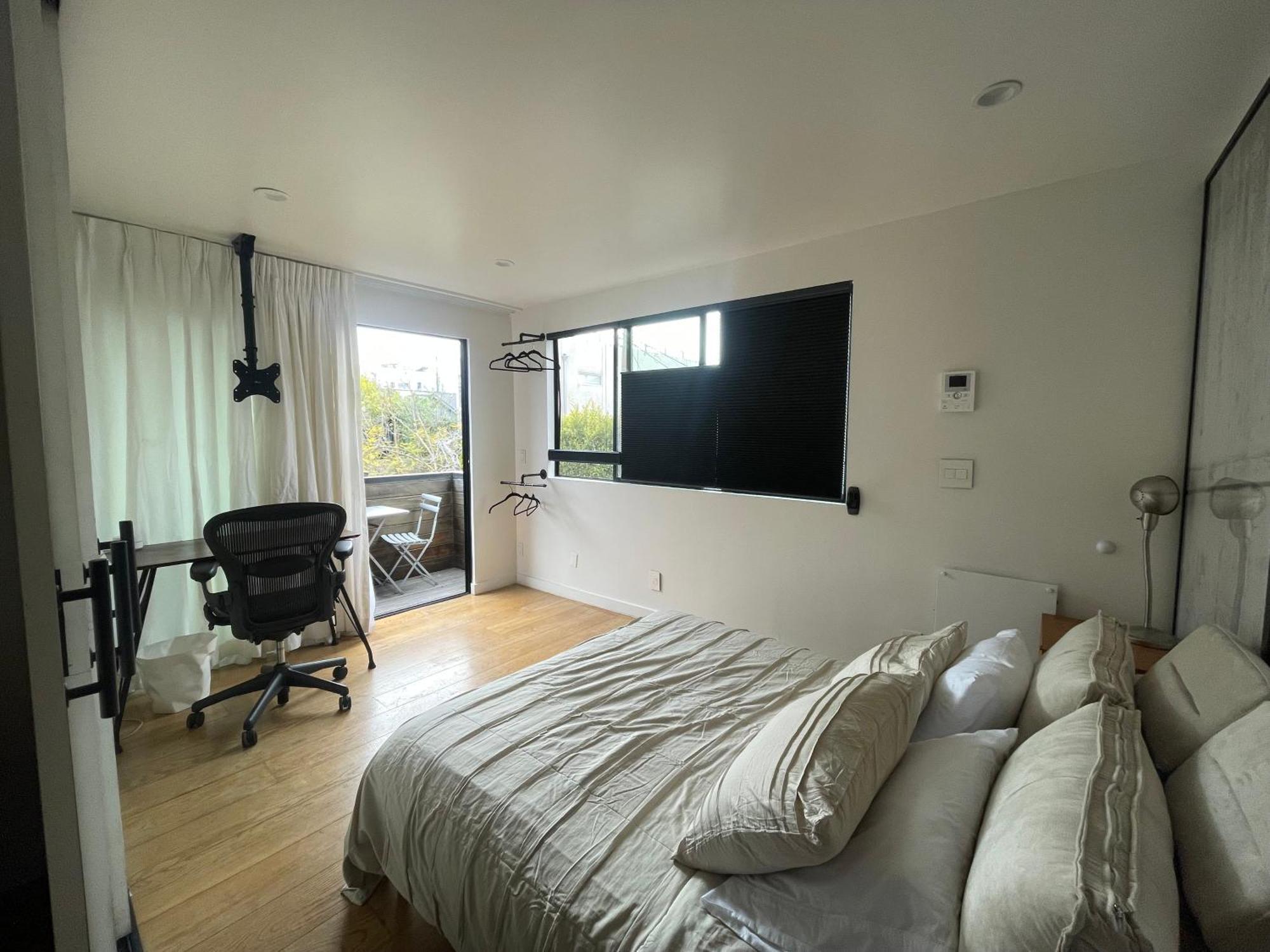 Venice Beach Studio With Large Private Patio Steps To The Beach Los Angeles Exterior foto