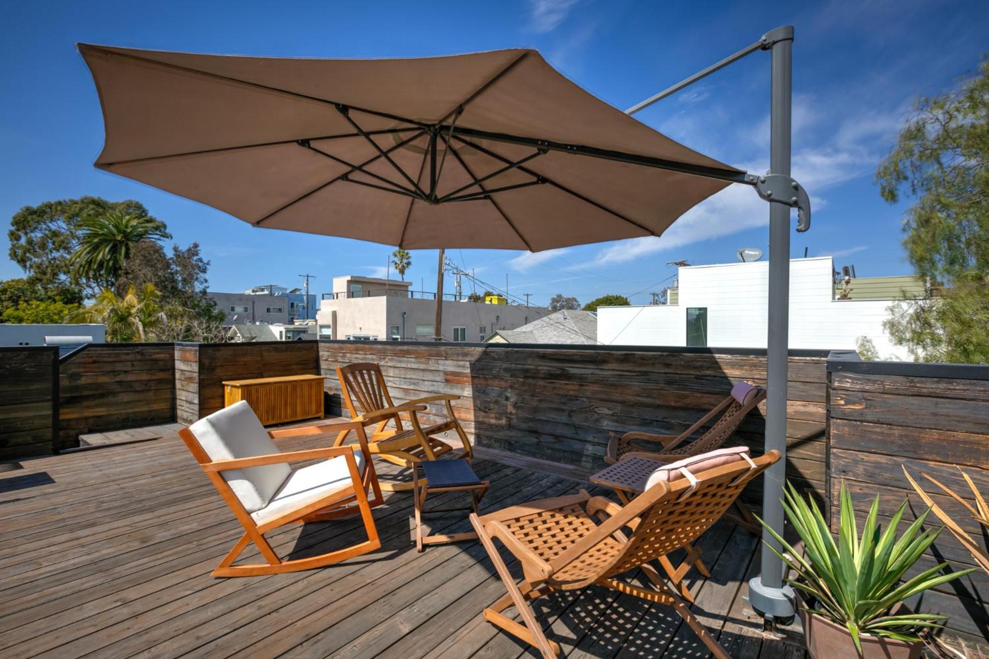 Venice Beach Studio With Large Private Patio Steps To The Beach Los Angeles Exterior foto